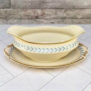 Syracuse China Gravy Boat Old Ivory Sherwood Blue Laurel